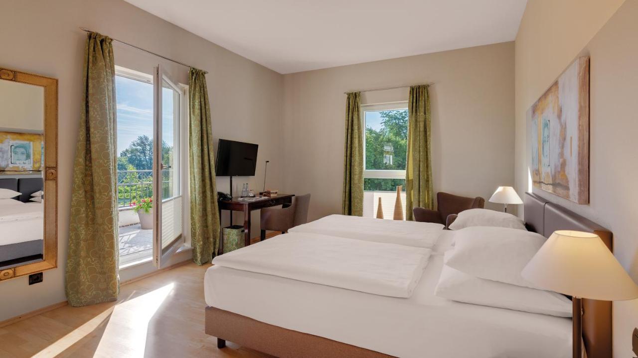 Hotel Villa Medici Бад-Шёнборн Экстерьер фото